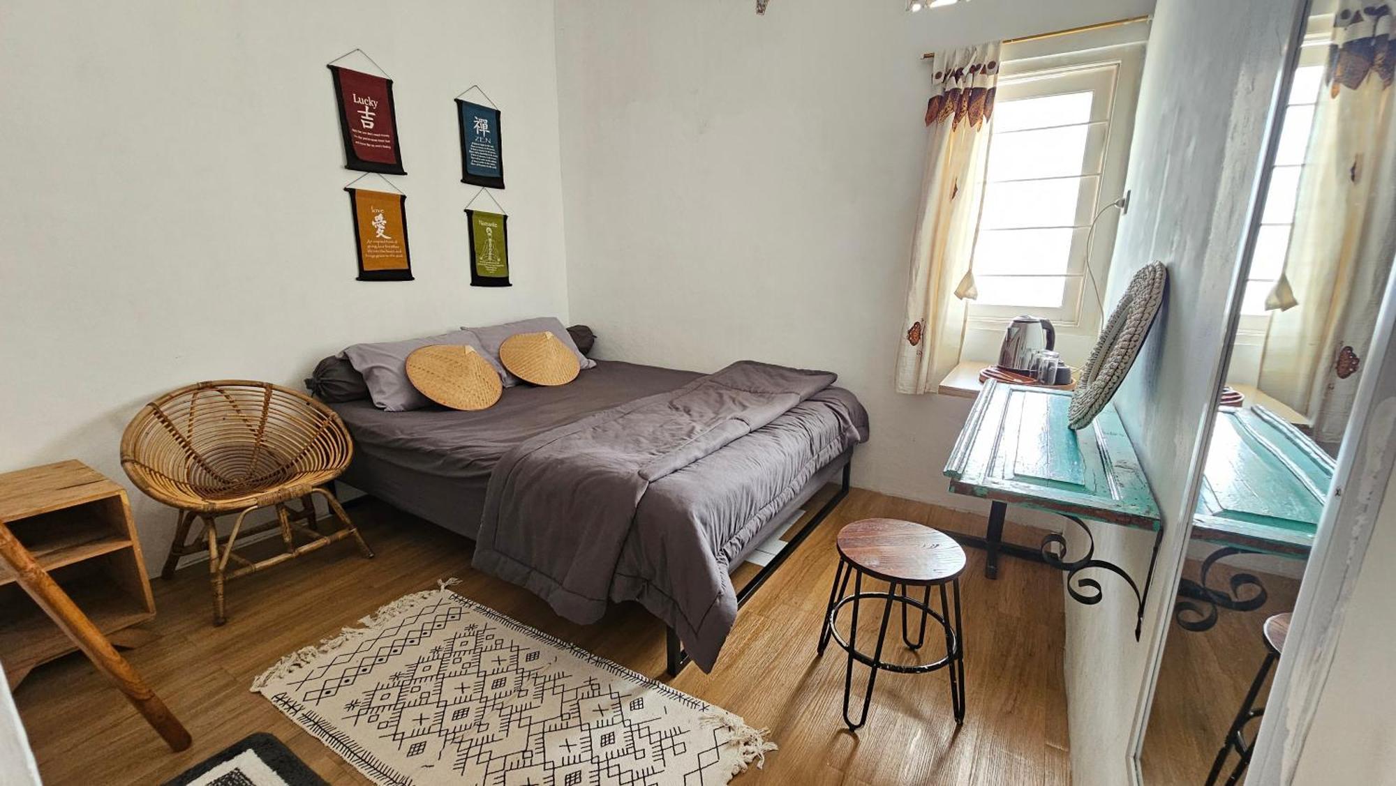 Oke Baik Hostel 요그야카르타 외부 사진